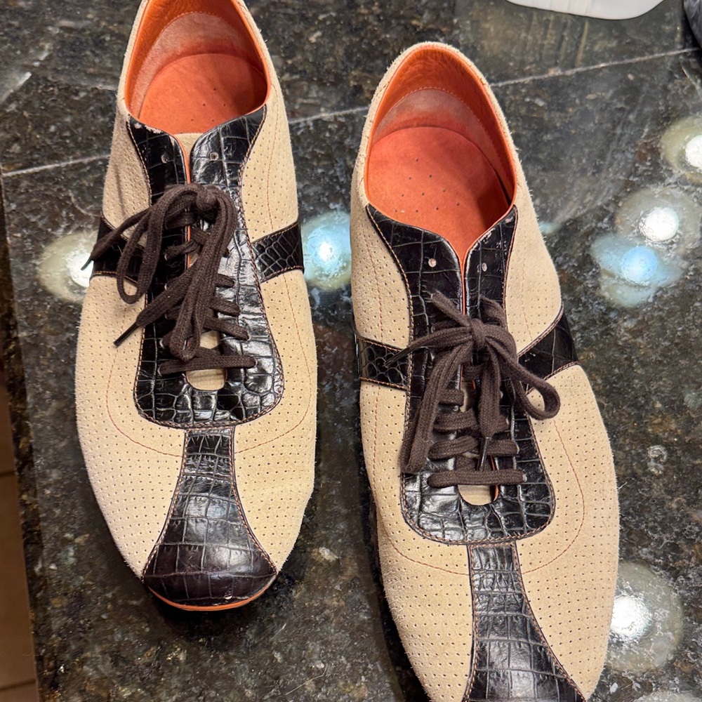 Cole Haan Black and Tan Oxfords